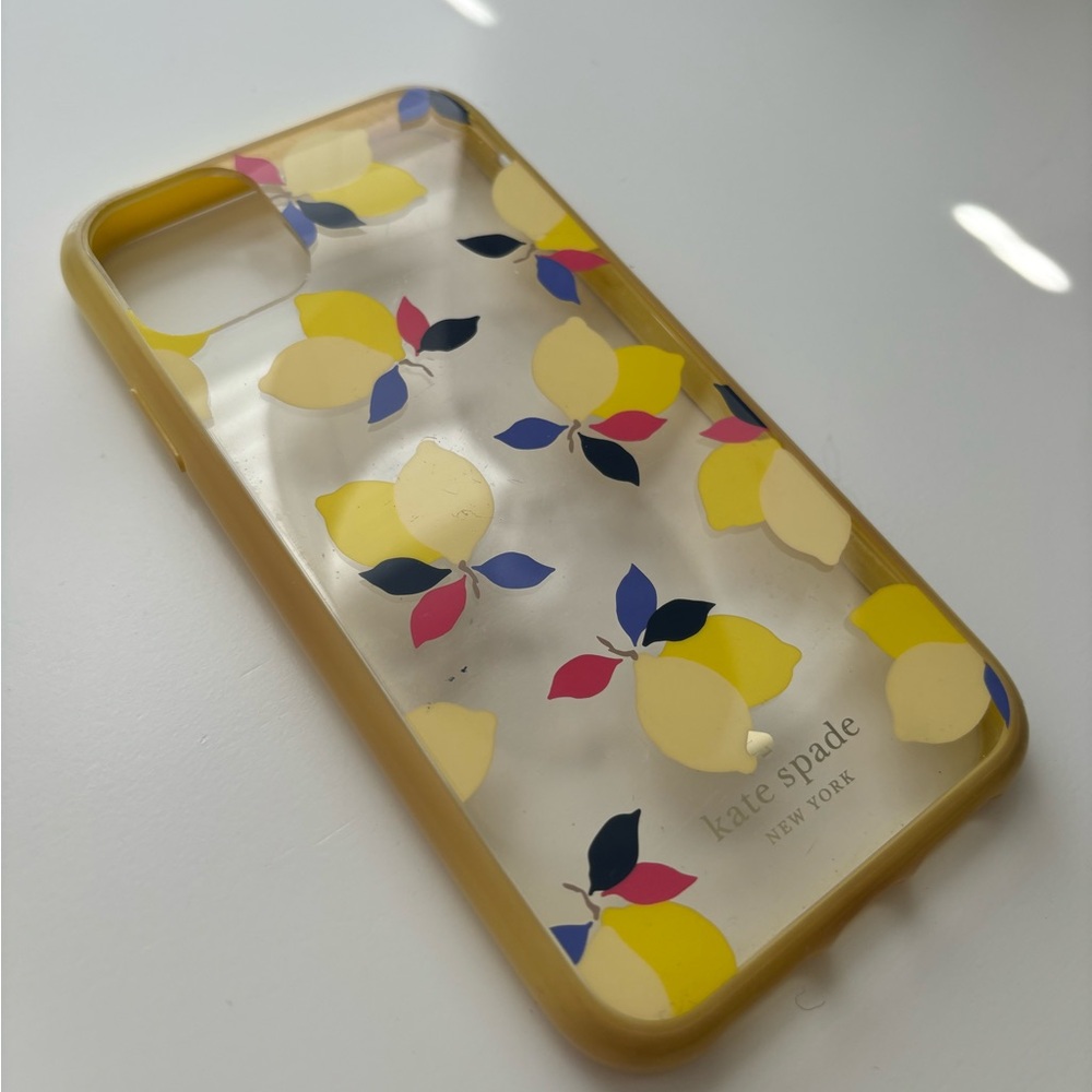 Kate Spade lemon case for iPhone 11